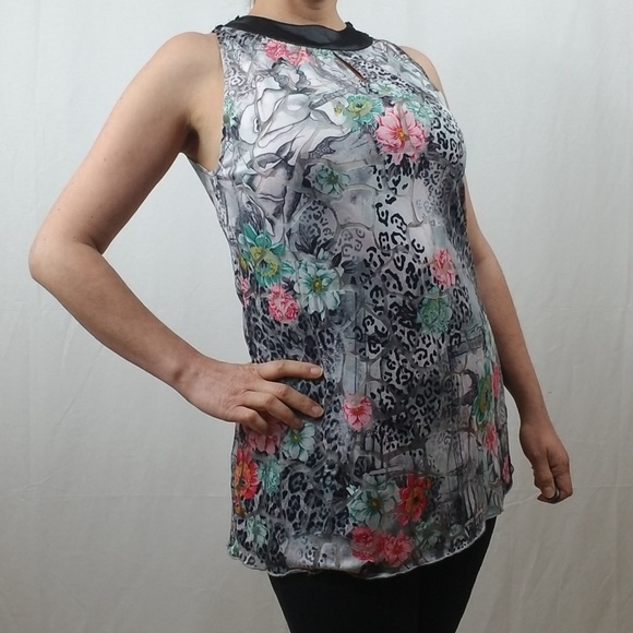 NWT ADORE ANTHROPOLOGIE REVERSIBLE FLORAL TOP - Picture 1 of 3